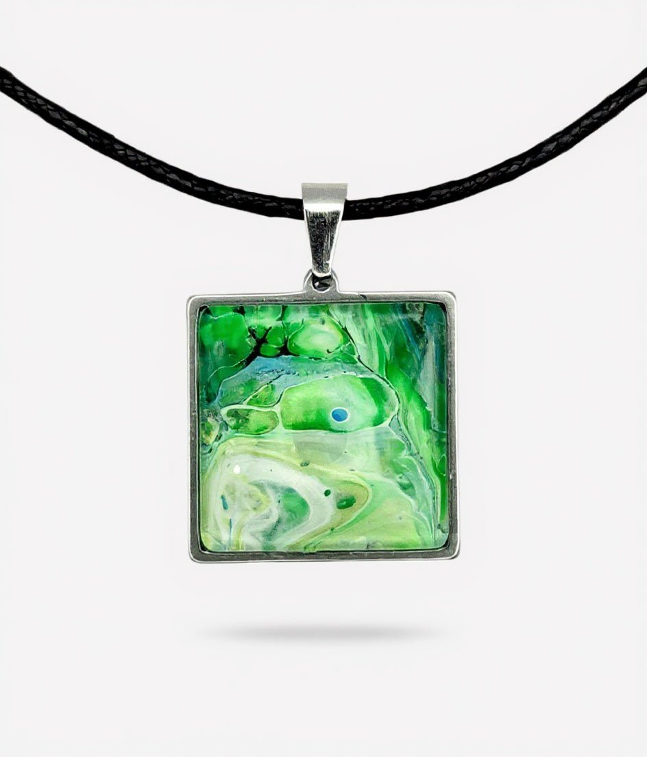 תליון מרובע כסף (B518) - Takshitim